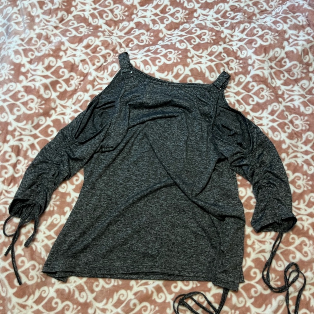 Long sleeve shoulder showing shirt